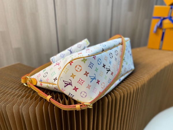 ルイヴィトンバッグ内部構造